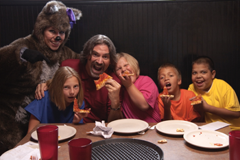 We ate a large pepperoni pizza.